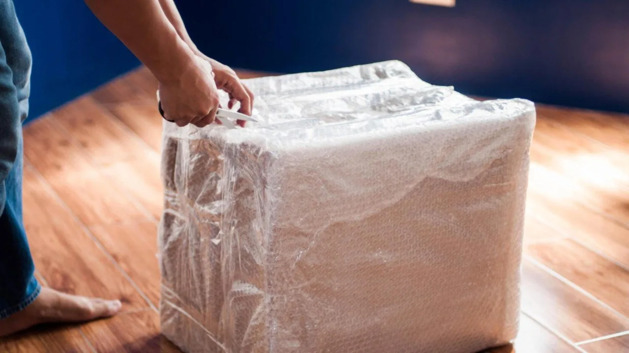 Understanding Bubble Wrap - Burly Boyz Moving